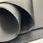 ¿Cuál es la longitud del rodillo blanco de espuma de PVC?