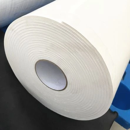 Rollo de espuma de PVC autoadhesiva